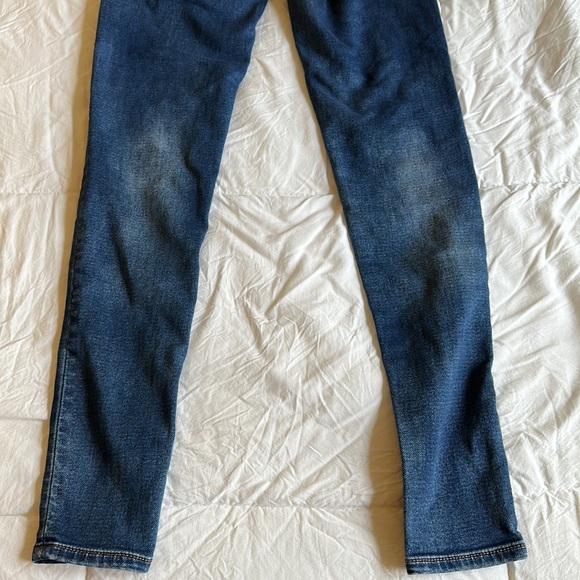 AMERICAN EAGLE jeggings. Women’s size 4 LONG. Distressed  - No see through holes - Picture 12 of 13
